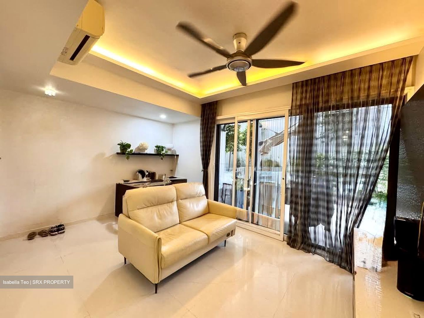The Lakefront Residences (D22), Condominium #589803561